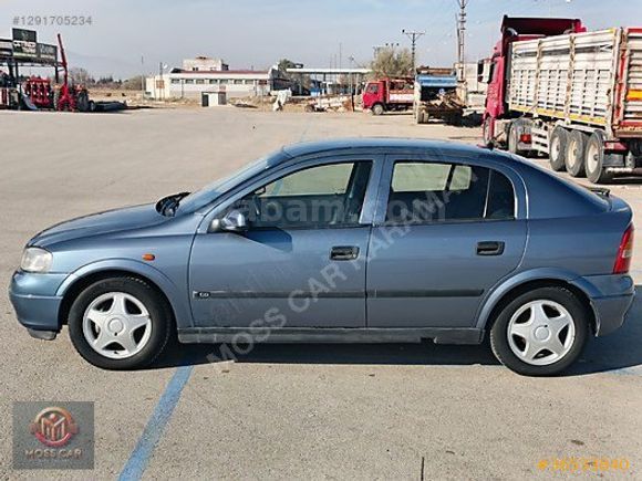MOSS CAR'DAN OTOMATIK OPEL ASTRA