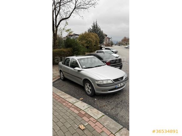 Temiz 98 Vectra CD Sunrooflu