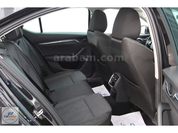 "CARPARTNER" 2024 MODEL OCTAVİA PREMİUM 1.5 E -TEC 150 HP