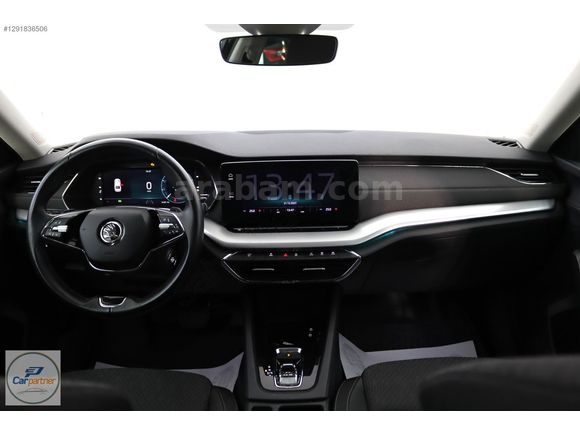 "CARPARTNER" 2024 MODEL OCTAVİA PREMİUM 1.5 E -TEC 150 HP