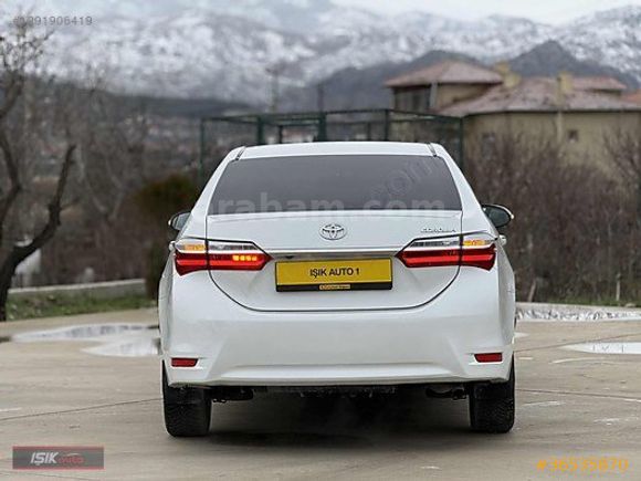 IŞIK AUTO'DAN HATASIZ BOYASIZ 2018 MODEL TOYOTA COROLLA