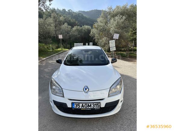 Sahibinden Renault Megane 1.5 dCi Dynamique 2012 Model 