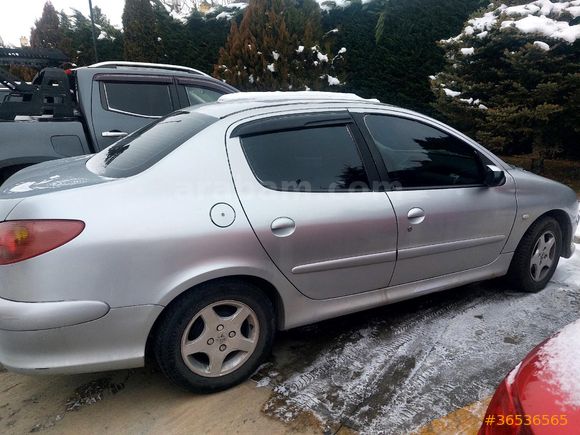 Sahibinden Peugeot 206 1.4 Executive 2008 Model