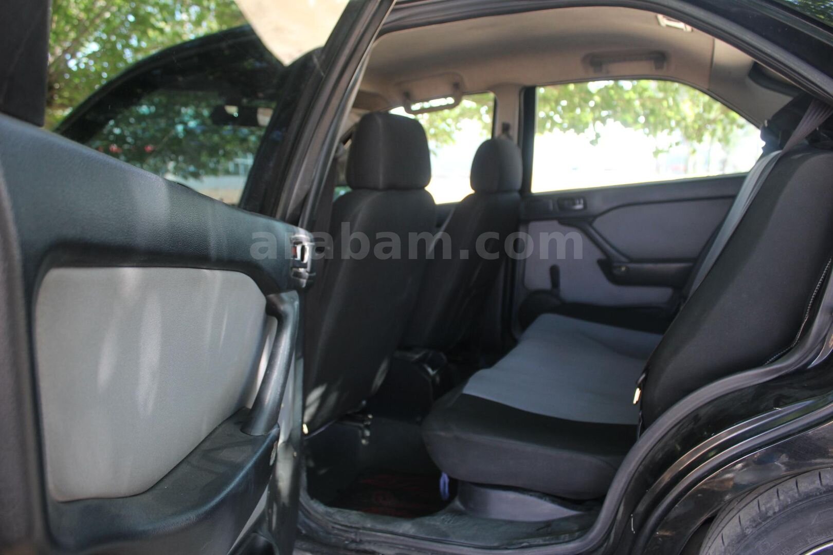 Sahibinden Alfa Romeo 146 1.4 TS 1998 Model İstanbul 267.000 km Siyah 7