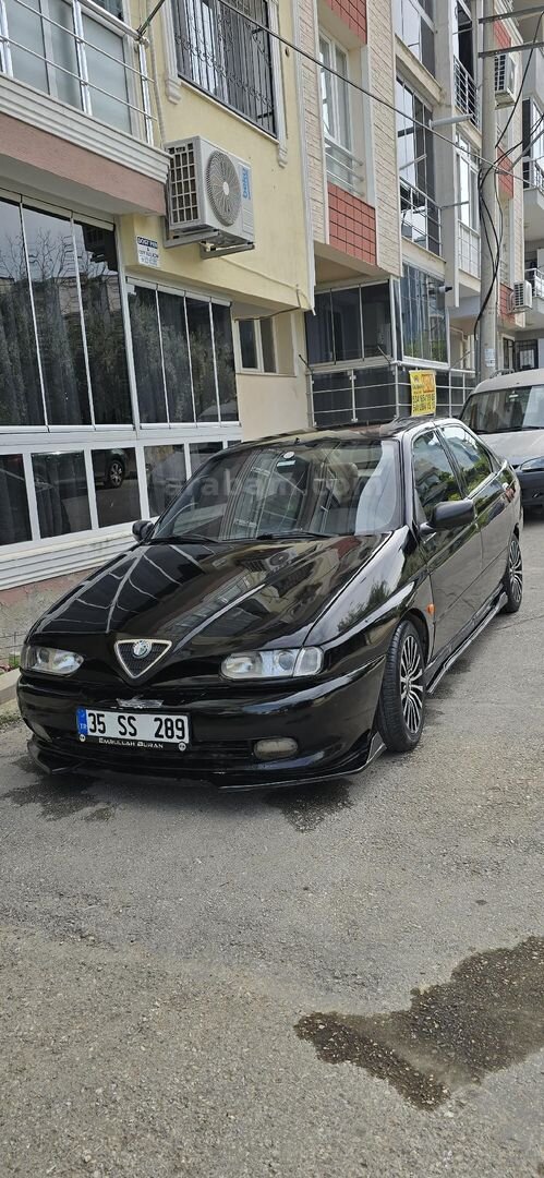 Sahibinden Alfa Romeo 146 1.4 TS 1998 Model İstanbul 267.000 km Siyah 5