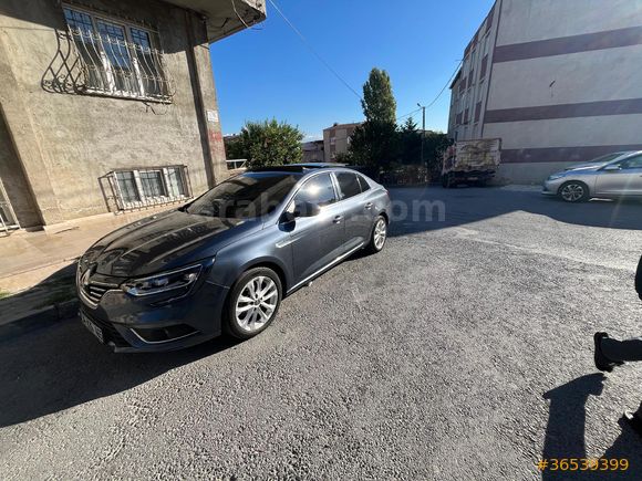 Sahibinden Renault Megane 1.5 Blue DCI Icon 2020 Model