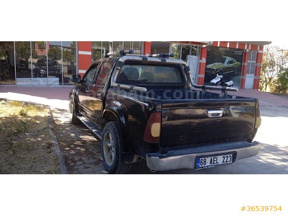 Sahibinden Isuzu D-Max 3.0 D 4x4 2009 Model  475.000 km Siyah