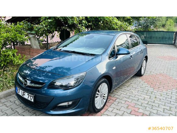 Sahibinden Opel Astra 1.4 T Enjoy Active 2014 Model  82.500 km Mavi (metalik)