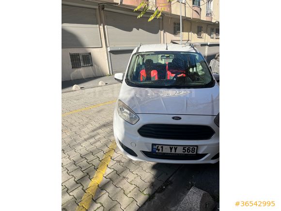 Sahibinden Ford Tourneo Connect 1.6 TDCI trend 2015 Model