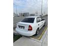 Sahibinden Hyundai Accent 1.3 LX 2000 Model Beyaz