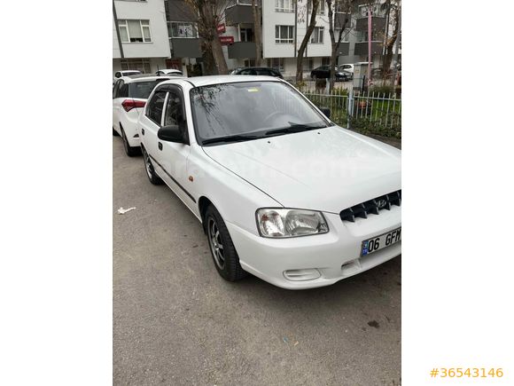 Sahibinden Hyundai Accent 1.3 LX 2000 Model Beyaz