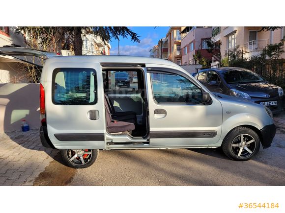 Sahibinden Renault Kangoo Multix 1.5 dCi Authentique 2006 Model