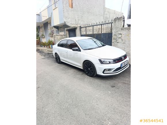 Sahibinden Volkswagen Jetta 1.6 TDi Highline 2014 Model  270.000 km Beyaz