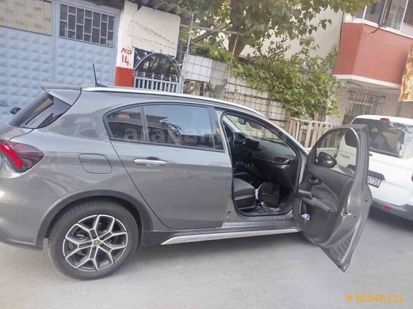 Sahibinden Fiat Egea Cross 1.6 Multijet Lounge 2024 Model 