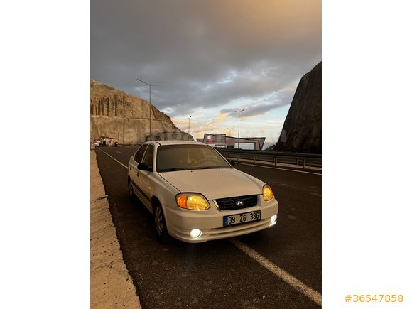 Sahibinden Hyundai Accent 1.5 CRDi Admire 2005 185bin KM