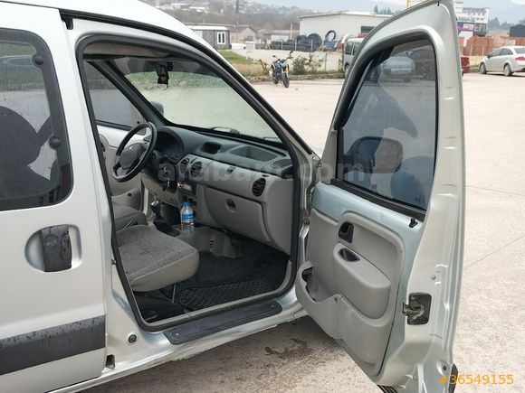 Sahibinden Renault Kangoo Multix 1.5 dCi Authentique 2004 Model