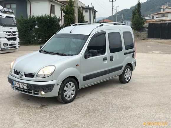 Sahibinden Renault Kangoo Multix 1.5 dCi Authentique 2004 Model