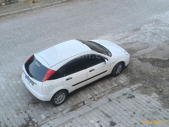Hatasız Ford Focus 1.6 Ghia 2000 Model Yozgat