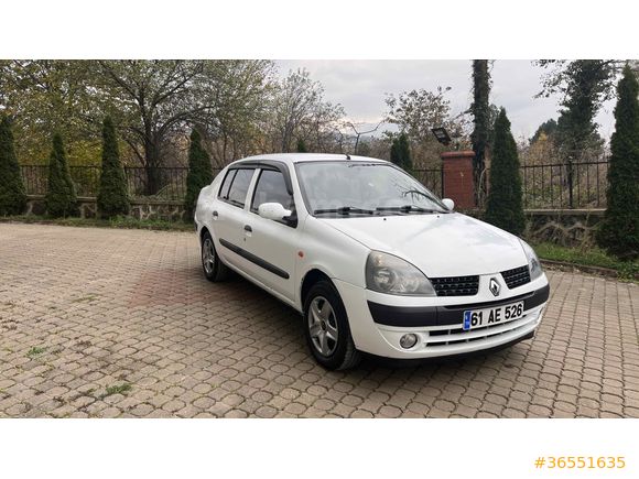 Sahibinden Renault Clio 1.5 dCi Authentique 2003 Model  300.000 km Beyaz