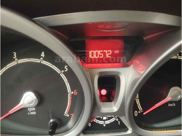 Sahibinden Ford Fiesta 1.4 Titanium 2012 Model
