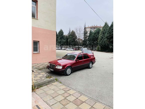 1995 W124 E200 | M111 Motor | Otomatik | Sunrooflu | Orijinal Km