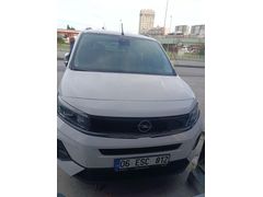 HATASIZ BOYASIZ AKSESUARLI OPEL COMBO