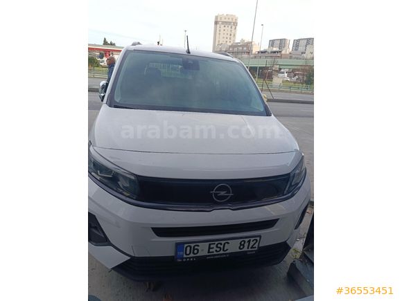HATASIZ BOYASIZ AKSESUARLI OPEL COMBO