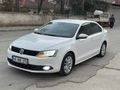 Sahibinden Volkswagen Jetta hatasız boyasız
205.oooKM