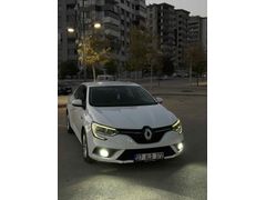 Sahibinden Renault Megane 1.5 dCi Touch paket 2017 Model  186.000 km Beyaz