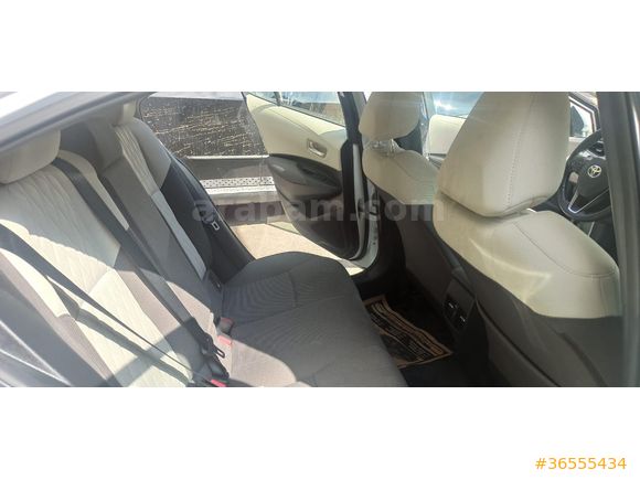Sahibinden Toyota Corolla 1.5 Dream 2022 Model