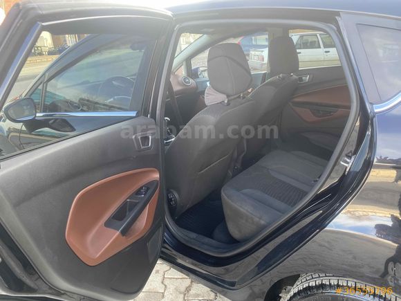 Sahibinden Ford Fiesta 1.5 TDCi Titanium 2013 Model 