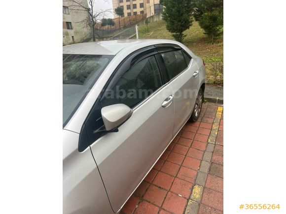 Sahibinden Toyota Corolla 1.4 D-4D Active 2014 Model  335.000 km Gri (Gümüş)