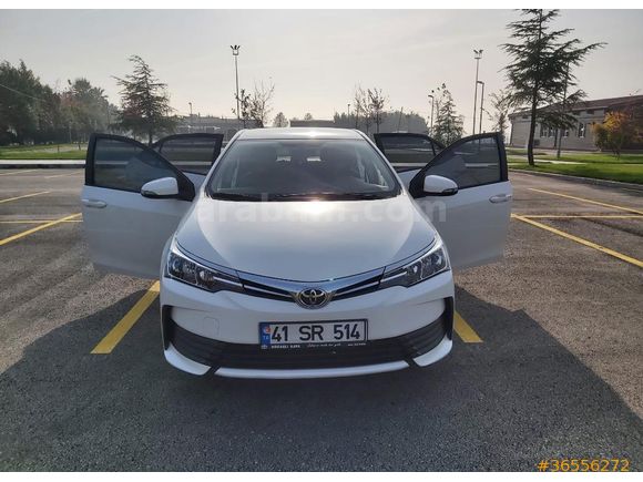 2018 Toyota Corolla- Temiz, Bakımları Yapılmış, Masrafsız