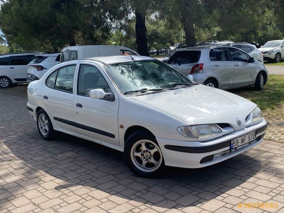 Galeriden Renault Megane 1.6 RTE 1998 Model Bursa