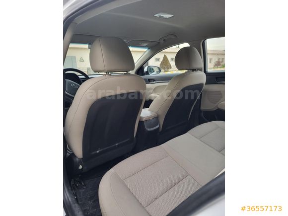 Sahibinden Hyundai Elantra 1.6 CRDi Style Plus 2017 Model