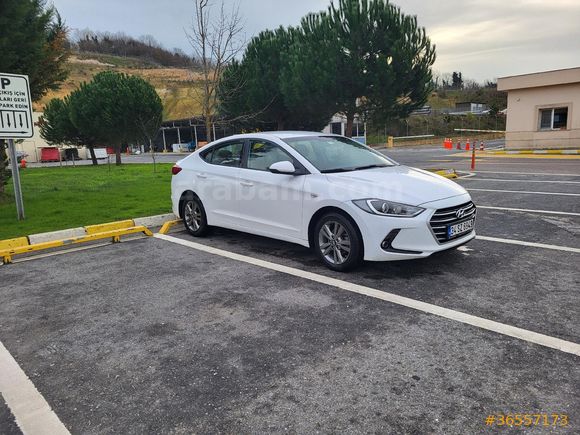 Sahibinden Hyundai Elantra 1.6 CRDi Style Plus 2017 Model