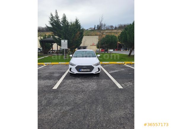 Sahibinden Hyundai Elantra 1.6 CRDi Style Plus 2017 Model