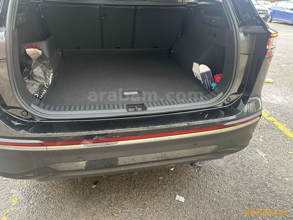 Sahibinden Volkswagen Tayron 1.5 e-TSI Elegance 2025 Model  1.780 km Siyah