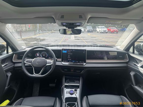 Sahibinden Volkswagen Tayron 1.5 e-TSI Elegance 2025 Model  1.780 km Siyah