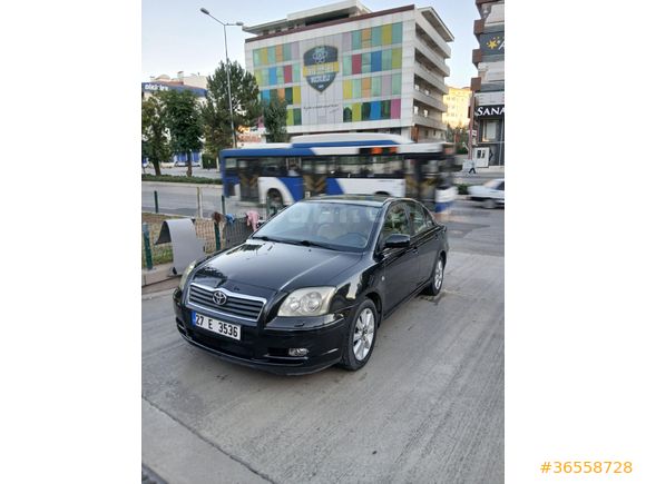 Sahibinden Toyota Avensis 1.6 Elegant 2005 Model 