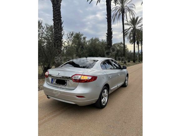 Sahibinden Renault Fluence 1.5 dCi Touch 2015 Model 
