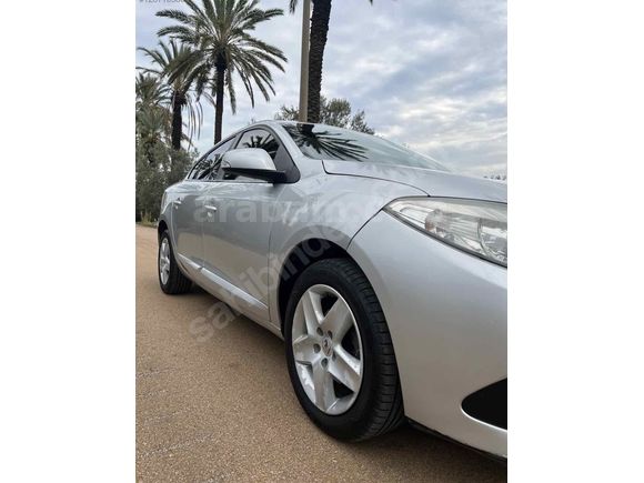 Sahibinden Renault Fluence 1.5 dCi Touch 2015 Model 