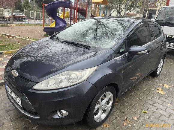 Sahibinden Ford Fiesta 1.4 Titanium X 2011 Model 