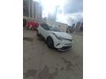 Sahibinden Toyota C-HR 1.8 Hybrid Dynamic 2017 Model