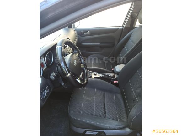 Sahibinden Ford Focus 1.6 TDCi Titanium 2010 Model İstanbul