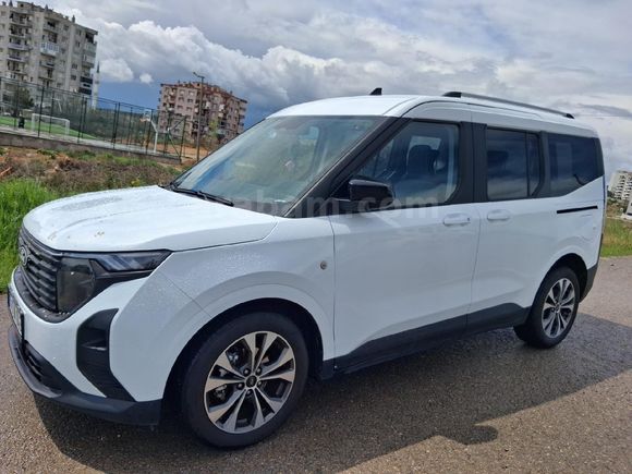 Sahibinden Ford Tourneo Courier 1.5 EcoBlue Titanium 2025 Model  10.000 km Beyaz
