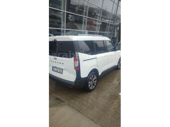 Sahibinden Ford Tourneo Courier 1.5 EcoBlue Titanium 2025 Model  10.000 km Beyaz