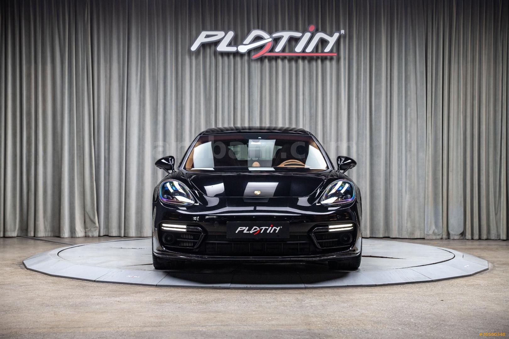 Galeriden Porsche Panamera 4S 2020 Model İstanbul 106.500 km Siyah 2
