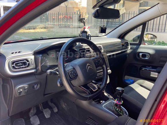 Sahibinden Citroen C3 1.2 PureTech Shine 2020 Model Bartın 97.000 km Kırmızı