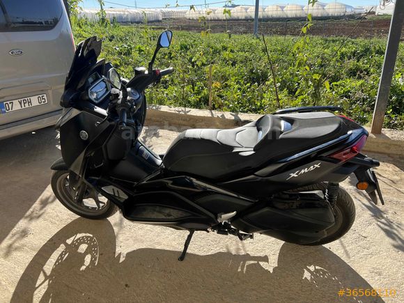 Navigasyonlu X-Max 250 Tech Max 
